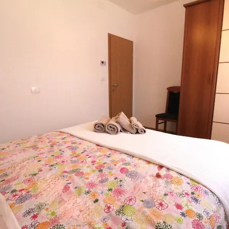 With Wifi Rozac, - 27252 Appartement Umag