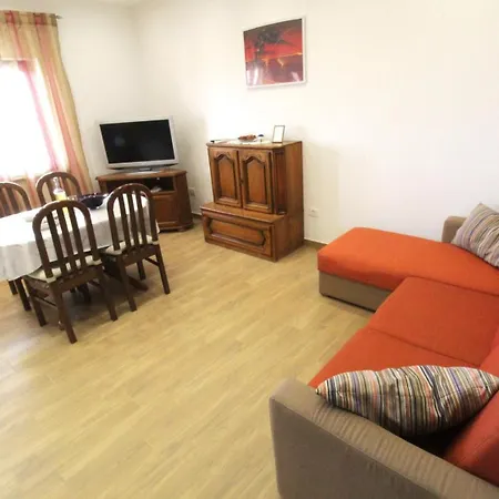 With Wifi Rozac, - 27252 Appartement Umag